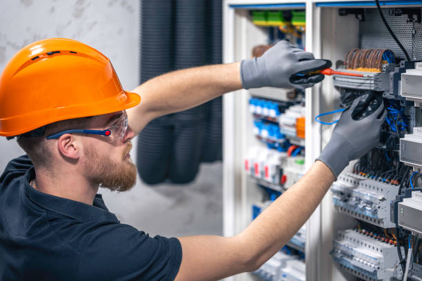 Best Local Electrician Companies  in Lambert, MS